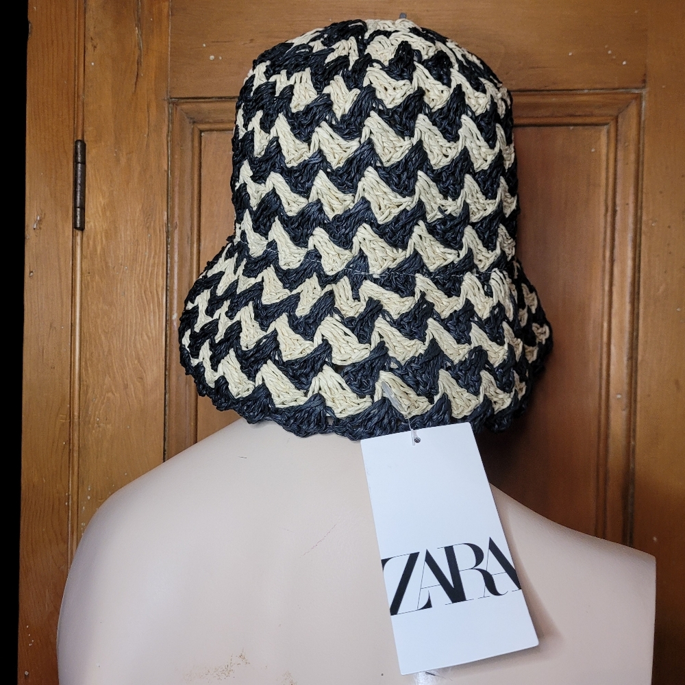 NWT Zara Crochet Effect Bucket Hat Medium - Picture 5 of 11